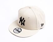 Kšiltovka New Era 9FIFTY MLB League Essential New York Yankees - Stone / Black