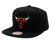 Kšiltovka Mitchell & Ness - Shine On Snapback - Chicago Bulls - Black