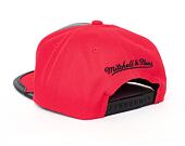 Mitchell & Ness Chicago Bulls Day One Snapback Black / Red Cap