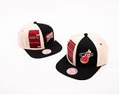 Kšiltovka Mitchell & Ness NBA Pop Panel Snapback Hwc Miami Heat Off White / Black