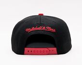 Mitchell & Ness Sharktooth Snapback HWC Chicago Bulls Black / Red Cap