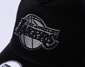 New Era 9FORTY Trucker NBA Black on Black Team Logo Los Angeles Lakers Snapback Cap