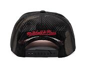 Kšiltovka Mitchell & Ness NBA Billboard Trucker Snapback Chicago Bulls Black