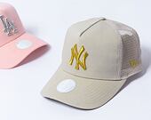 Dámská kšiltovka New Era - 9FORTY Trucker Metallic - NY Yankees - Stone / Gold