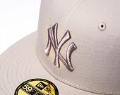 Kšiltovka New Era 59FIFTY MLB League Essential New York Yankees - Stone / Ash Brown