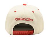 Kšiltovka NBA Retro Type Pro Snapback Chicago Bulls Off White