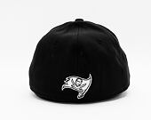 New Era 39THIRTY NFL22 Sideline Tampa Bay Buccaneers Black / White Cap