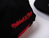 Kšiltovka Mitchell & Ness NHL Team 2 Tone Cr Blackhawks Black