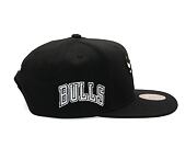 Kšiltovka Mitchell & Ness - Evergreen Black/White Snapback - Chicago Bulls - Black