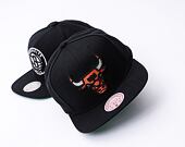 Kšiltovka Mitchell & Ness - Shine On Snapback - Chicago Bulls - Black